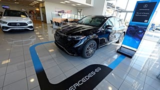 Немецкая компания стала третьим автопроизводителем, принявшим решение уйти с российского рынка