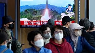 Pyongyang yönetimi, 2022 başından bu yana Birleşmiş Milletler (BM) kararlarını ihlal ederek farklı menzillerde 20'yi aşkın balistik füze denemesi gerçekleştirdi