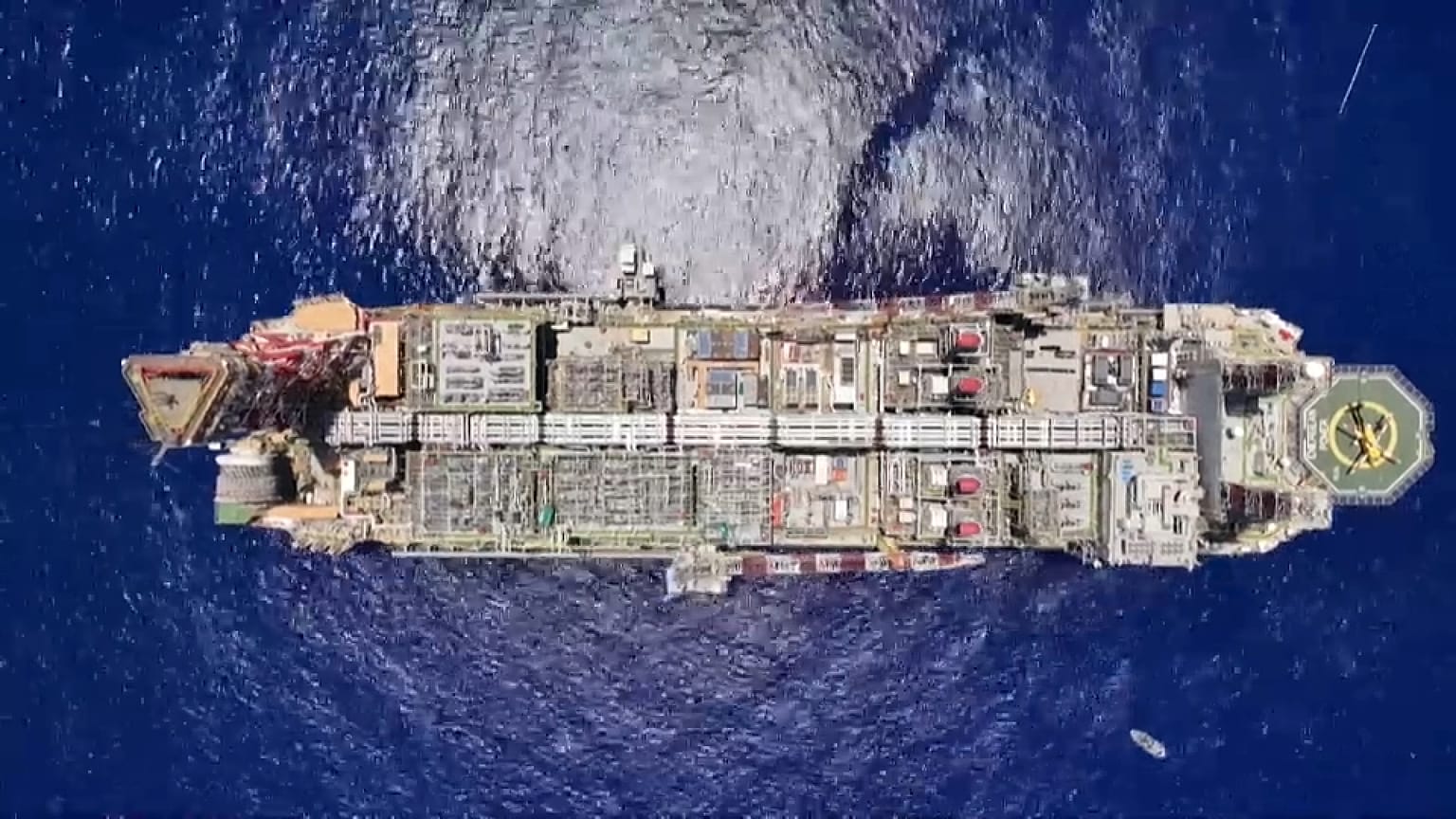 سفينة تخزين وتفريغ إنتاج عائمة من إنرجيان (FPSO) في حقل كاريش
