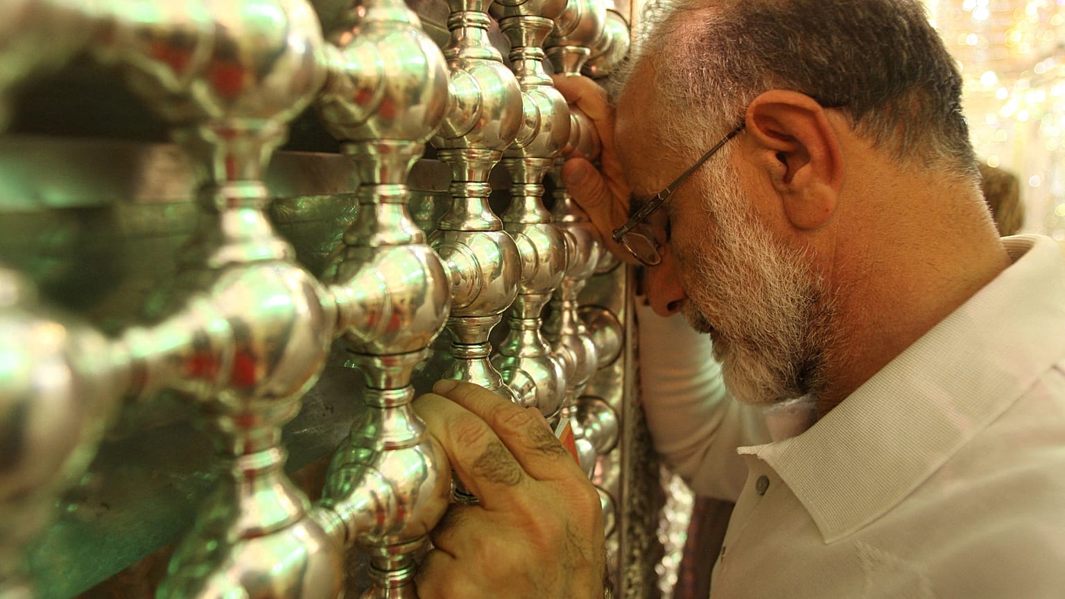 Şah Çerağ Türbesi, Arşiv