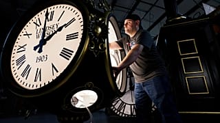 Az európaiak a téli és nyári időszámítás váltakozása ellen vannak a konzultáció alapján, de még minimum évekbe telhet, míg valóban eltörlik