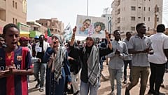 متظاهرون سودانيون مناهضون للجيش في الخرطوم. 2022/09/29