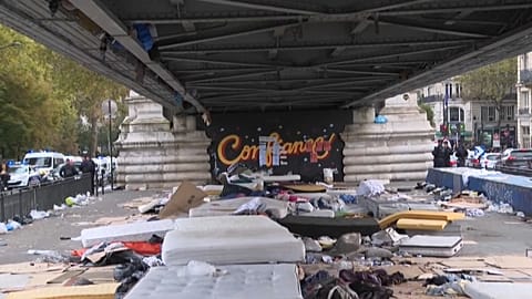 Camp de migrant évacué à Paris le 27 octobre 2022 / AFPTV