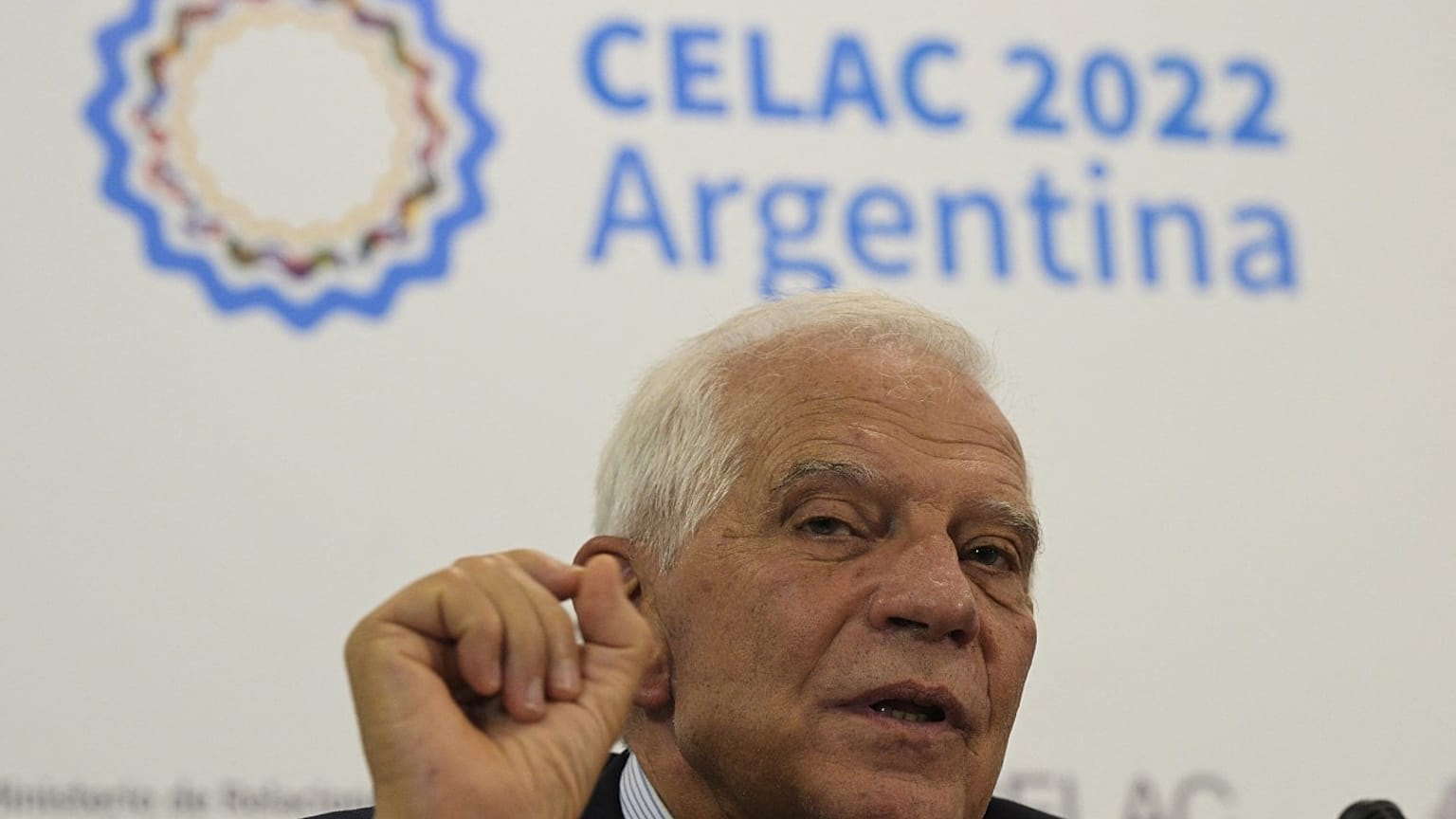 جوزيب بوريل، مسؤول السياسة الخارجية في الاتحاد الأوروبي  خلال مؤتمر في بوينس آيرس، الأرجنتين