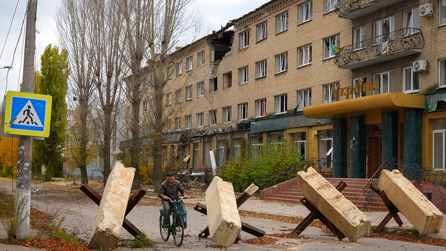 Donetsk bölgesinde en ağır çatışmaların yaşandığı Bakhmut kenti