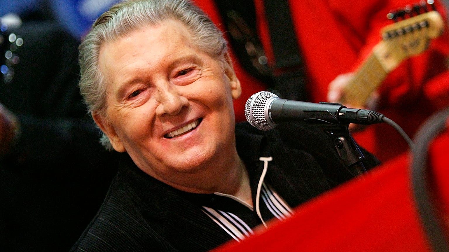Jerry Lee Lewis a zongoránál