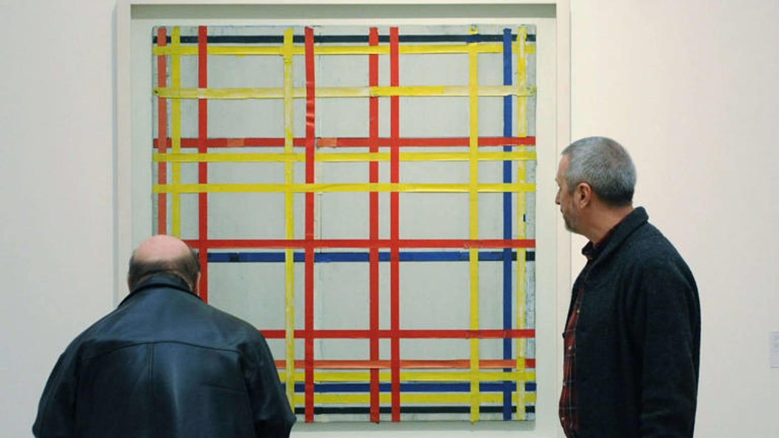 Ressam Piet Mondrian’ın bir tablosunun 75 yıldır ters vaziyette asıldığı ortaya çıktı
