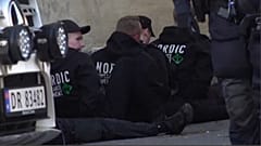 Festgenommene Demonstrationsteilnehmer