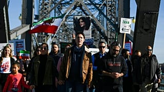 Kanadas Regierungschef Justin Trudeau beim Menschenkette für Protestierende in Iran