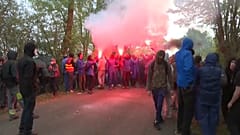 Opositores al proyecto de suministro de agua se manifiestan en Sainte-Soline, Francia, el domingo 30 de octubre de 2022. 