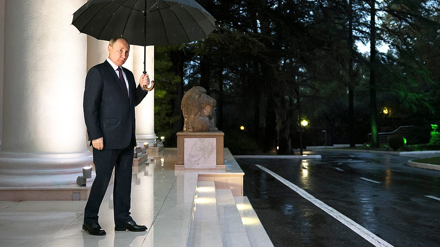 Russian President Vladimir Putin at the talks in the Bocharov Ruchei residence in the Black Sea resort of Sochi, 31 October 2022
