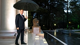 Putyin Szocsiban várta az örmény és az azeri vezetőt