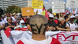 Emeklilikte Yaşa Takılanlar (EYT) eylemi