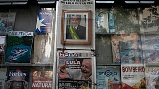 Manchetes de jornais brasileiros no rescaldo das eleições