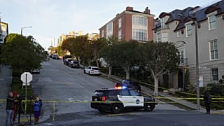 Rendőrök a tett helyszínén, San Franciscóban