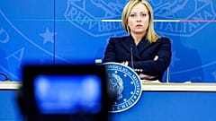 Die italienische Ministerpräsidentin Giorgia Meloni bei einer Pressekonferenz im Anschluss an eine Kabinettssitzung in Rom.