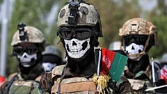 أفراد القوات الخاصة الجدد في الجيش الأفغاني يحضرون حفل تخرجهم في مركز التدريب العسكري في كابول في أفغانستان في 17 يوليو 2021