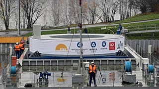L'aimant géant va être acheminé jusqu'à Marseille en provenance de Saint-Pétersbourg.