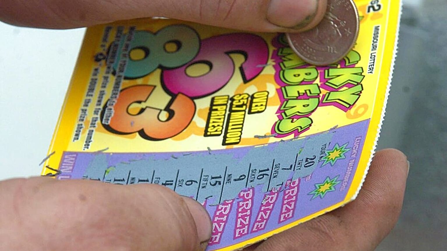 بطاقة اليانصيب 