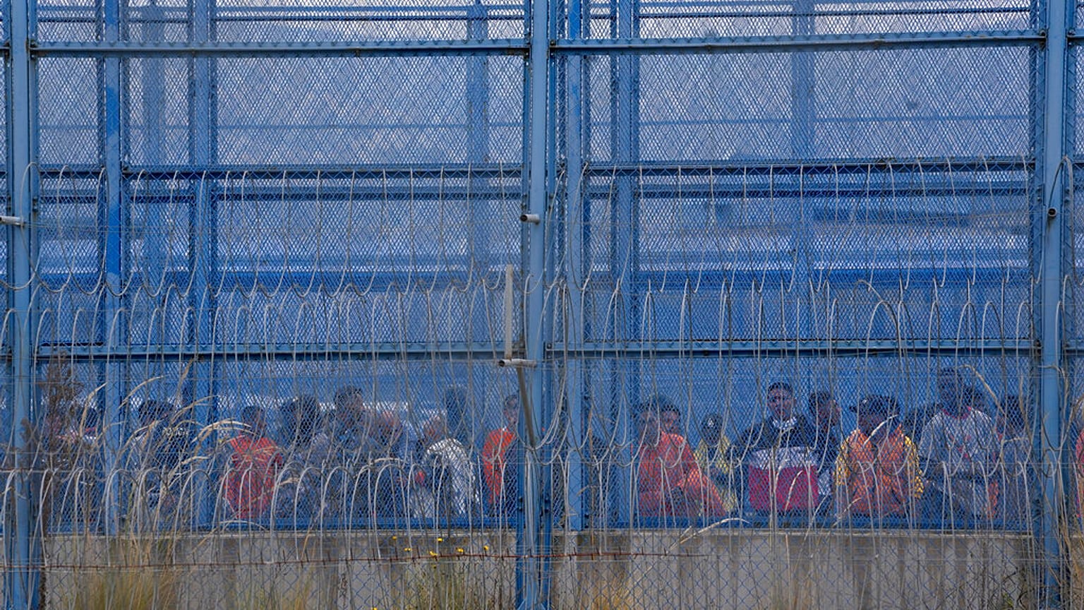 Kρατούμενοι σε αυλή φυλακών μετά από φονική εξέγερση στη Latacunga, Τρίτη, 4 Οκτωβρίου 2022