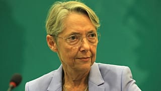 La Première ministre française Elisabeth Borne au Forum économique franco-algérien à Alger, en Algérie, lundi 10 octobre 2022.