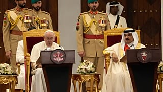 El papa con el rey de Baréin, Hamad bin Isa Al Jalifa