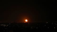 Das israelische Verteidigungsministerium veröffentlichte Aufnahmen von dem Luftschlag auf den Gazastreifen.