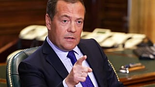 Дмитрий Медведев широко известен бескомпромиссными высказываниями в соцсетях
