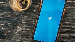Twitter-Angestellte erfahren heute, ob sie am Montag zur Arbeit erscheinen sollen.