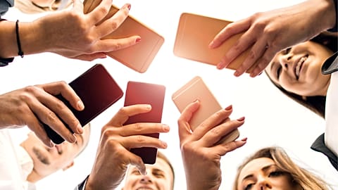 BeReal offers users reprieve from social media "fakeness" by forcing them to be, well, real.