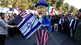 Kormánypárti, Amerika-ellenes tüntetés Teheránban