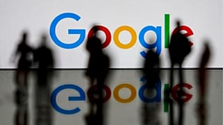 Google is ‘gaslighting’ users by taking advert money from big oil, a study has claimed.