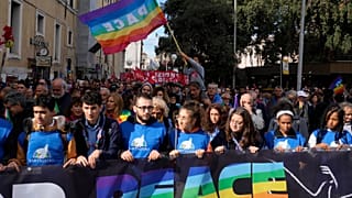 A la movilización asistieron unas 30 000 personas, según informó la policía de Roma a los medios de comunicación italianos.