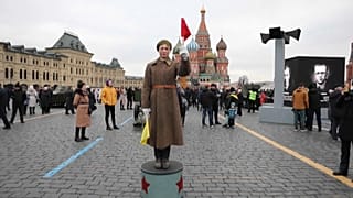 Реконструкция парада 7 ноября 1941 года  на Красной площади в Москве