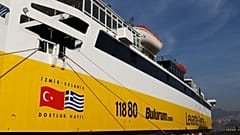  Orta Makedonya Bölge Valisi Apostolos TzitzikostaAvrupa-Akdeniz Bölgesel ve Yerel Meclisi (ARLEM) Genel Kurul Toplantısı'na katılmak üzere feribot seferiyle Türkiye’ye geldi