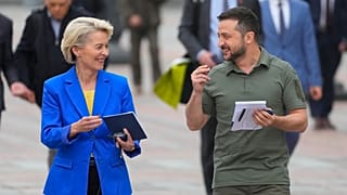 Урсула фон дер Ляйен и Владимир Зеленский во время встречи в Киеве 15 сентября 2022