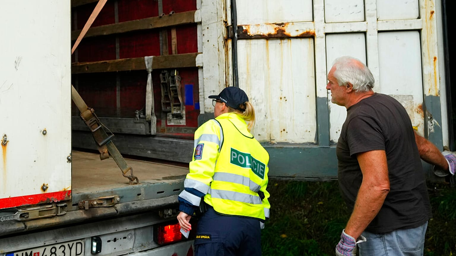 Lkw-Kontrolle am Grenzübergang