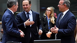 Ministro das Finanças de Portugal, Fernando Medina, deefende maior articulação na UE ao nível orçamental