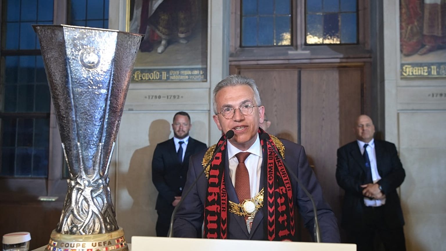 Frankfurt Belediye Başkanı Feldmann