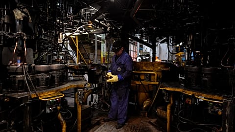 A indústria com dependência mais intensiva de energia, como a vidreira, está a ter grandes dificuldades