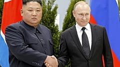 Kim Jong Un ve Vlademir Putin