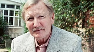 Veteran British actor Leslie Phillips dies aged 98