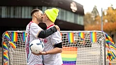 Από τη διαδήλωση έξω από το μουσείο της FIFA στη Ζυρίχη