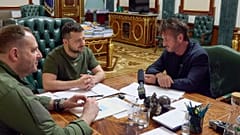 Volodimir Zelenszkij és Sean Penn Kijevben 2022. június 28-án.