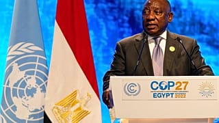 Le président sud-africain Cyril Ramaphosa s'exprime lors du sommet climatique de l'ONU COP27, mardi 8 novembre 2022.