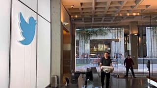 Musk nella sede di Twitter