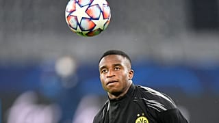 Den Ball und die WM im Blick: Youssoufa Moukoko