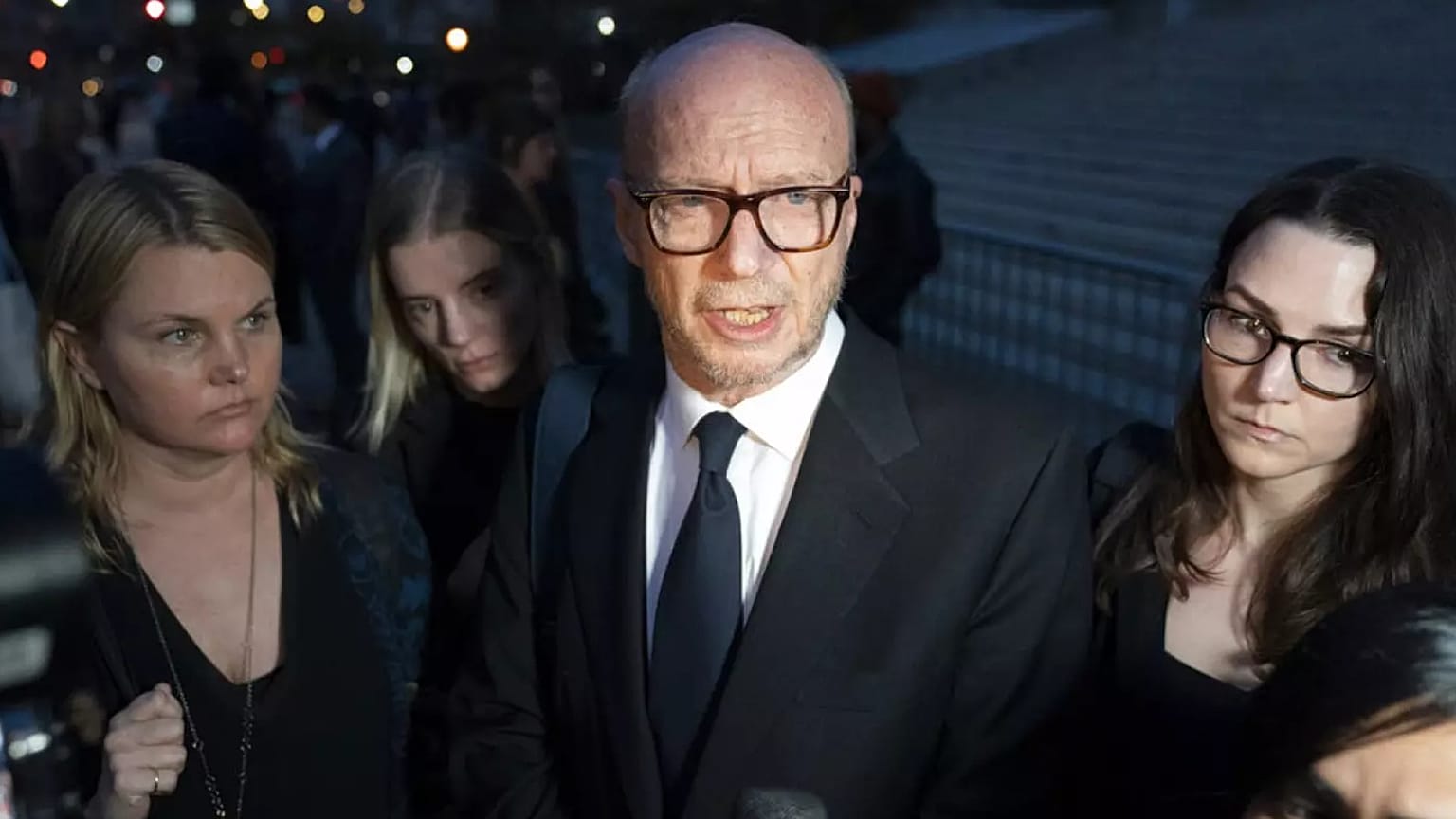  Oscar ödüllü Senarist Paul Haggis tecavüz suçundan 7,5 milyon euro cezaya çarptırıldı