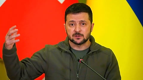 Many Ukrainians are making a concerted choice to wear khaki like President Volodomyr Zelenskyy