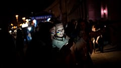 Жители Херсона празднуют освобождение города